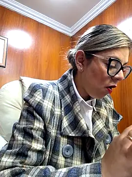 Cata Office-12 online show from September 9, 2:16 pm