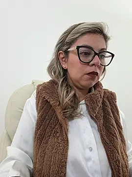 Cata Office-12 online show from October 29, 1:24 pm