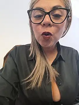 Cata Office-12 online show from November 4, 2:49 pm