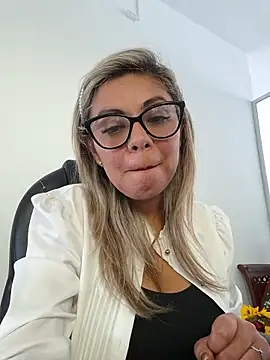 Cata Office-12 online show from November 14, 5:00 pm