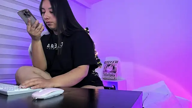 Gaby Miller22 online show from December 11, 12:12 am