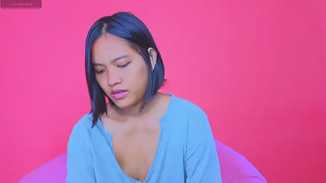 Natsu   online show from December 18, 2:10 am