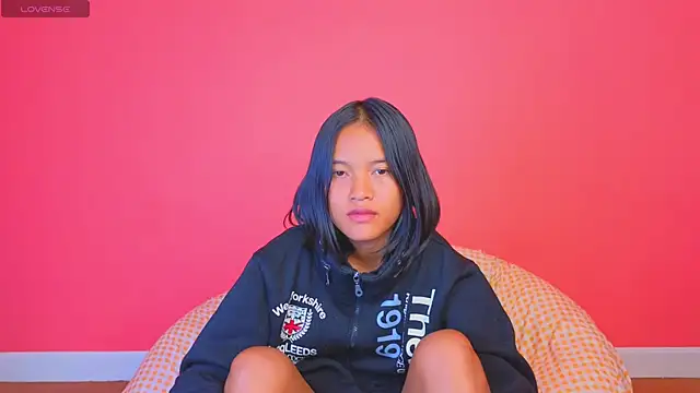 Natsu   online show from January 21, 6:12 pm