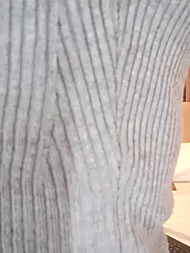 MonicaMoret online show from March 4, 12:22 pm