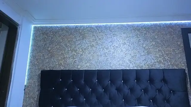 stella xue online show from November 24, 7:57 pm