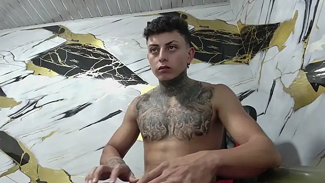 Kevin22 222 online show from January 5, 8:43 am