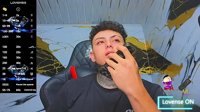 Kevin22 222 online show from October 14, 6:03 am