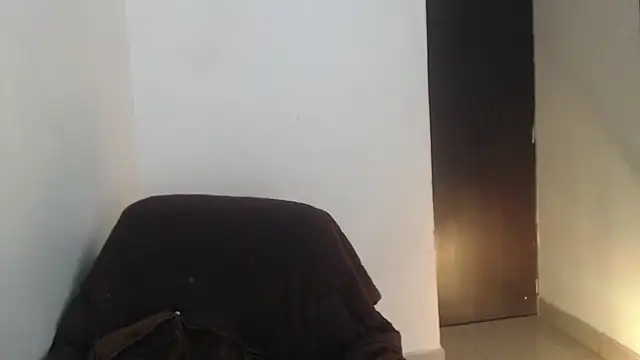 Snapshot of moritalatina chatting on December 10, 2:17 pm moritalatina online show from December 10, 2:17 pm