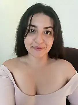 Snapshot of moritalatina chatting on December 25, 4:22 am moritalatina online show from December 25, 4:22 am