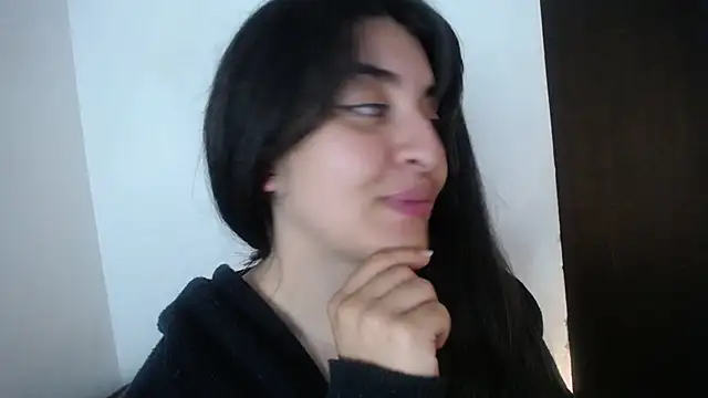 Snapshot of moritalatina chatting on February 18, 1:21 am moritalatina online show from February 18, 1:21 am