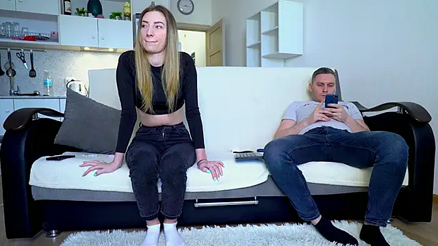 Snapshot of littlesweettifany chatting on March 21, 12:50 pm littlesweettifany online show from March 21, 12:50 pm