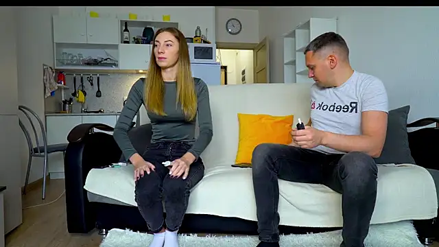 Snapshot of littlesweettifany chatting on October 13, 11:10 am littlesweettifany online show from October 13, 11:10 am