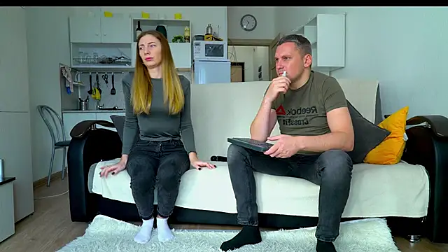 Snapshot of littlesweettifany chatting on October 27, 10:30 am littlesweettifany online show from October 27, 10:30 am