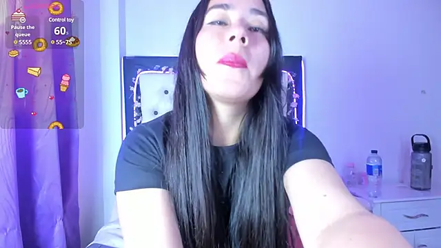 Veeronica Smith online show from February 4, 1:27 pm