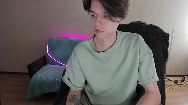 Liam sexy1 online show from January 8, 7:55 am