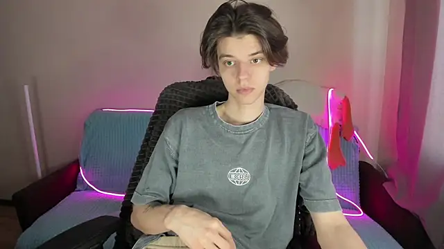 Liam sexy1 online show from February 16, 1:38 pm