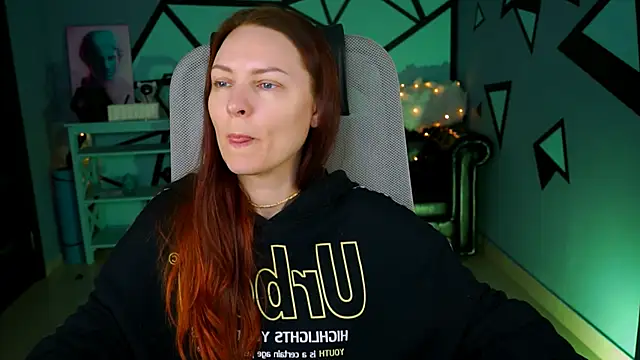 Snapshot of VandaRossi chatting on January 12, 5:45 am VandaRossi online show from January 12, 5:45 am