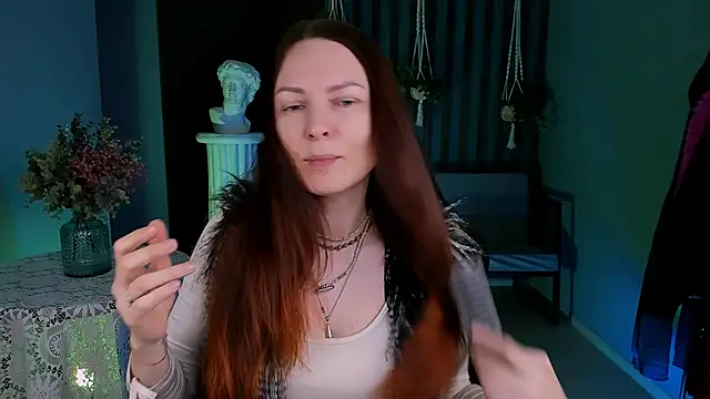 Snapshot of VandaRossi chatting on January 16, 9:27 am VandaRossi online show from January 16, 9:27 am