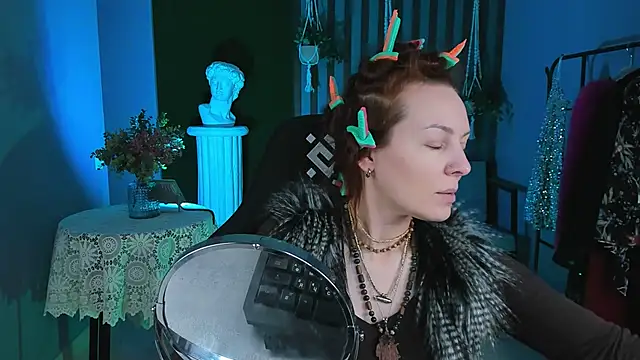 Snapshot of VandaRossi chatting on January 19, 5:48 am VandaRossi online show from January 19, 5:48 am