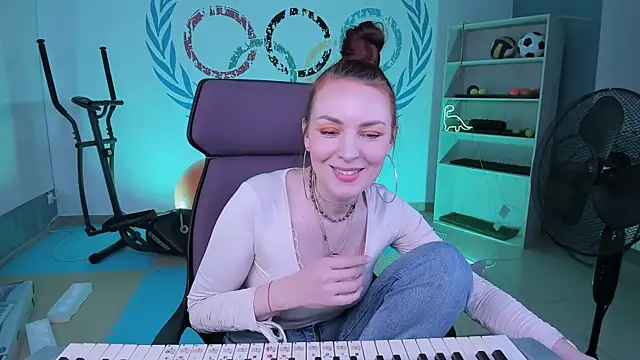 Snapshot of VandaRossi chatting on January 26, 2:19 pm VandaRossi online show from January 26, 2:19 pm