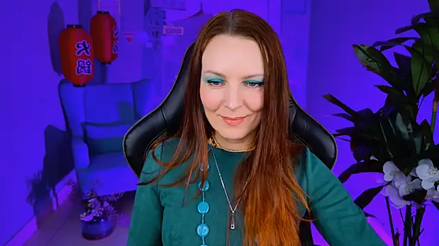 Snapshot of VandaRossi chatting on February 5, 8:11 am VandaRossi online show from February 5, 8:11 am