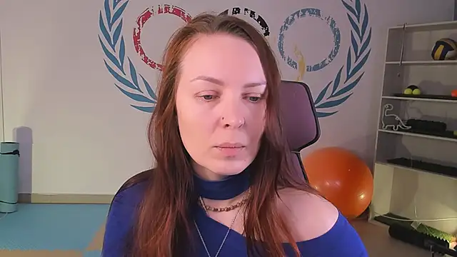 Snapshot of VandaRossi chatting on February 12, 5:05 am VandaRossi online show from February 12, 5:05 am