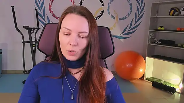 Snapshot of VandaRossi chatting on February 12, 8:06 am VandaRossi online show from February 12, 8:06 am