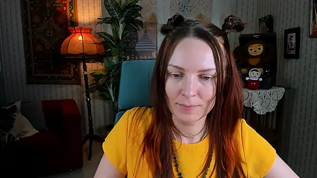 Snapshot of VandaRossi chatting on February 16, 11:38 am VandaRossi online show from February 16, 11:38 am