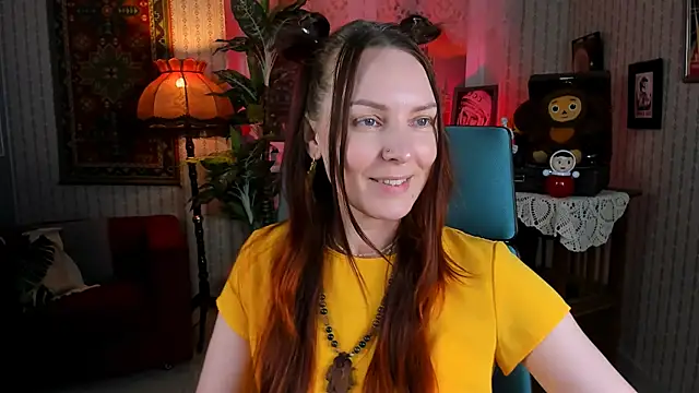 Snapshot of VandaRossi chatting on February 16, 2:43 pm VandaRossi online show from February 16, 2:43 pm