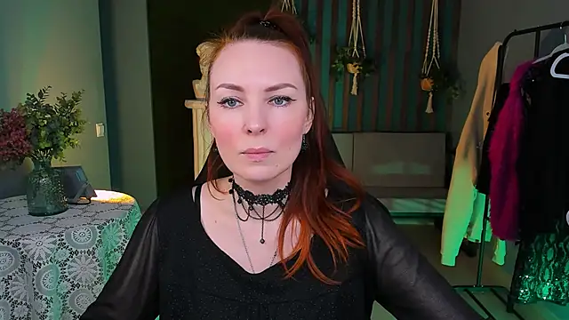 Snapshot of VandaRossi chatting on February 22, 2:19 pm VandaRossi online show from February 22, 2:19 pm