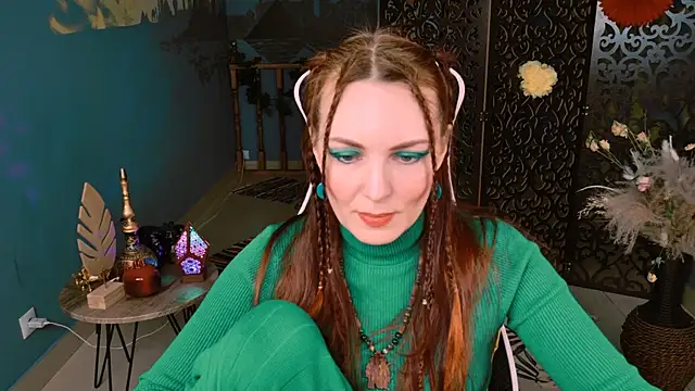 Snapshot of VandaRossi chatting on February 26, 2:25 pm VandaRossi online show from February 26, 2:25 pm