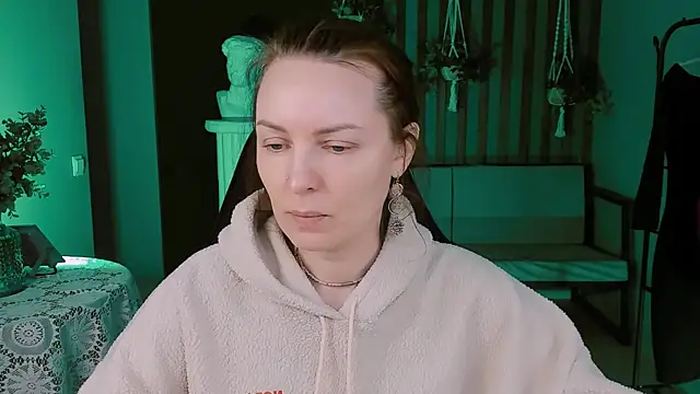 Snapshot of VandaRossi chatting on February 27, 1:17 pm VandaRossi online show from February 27, 1:17 pm