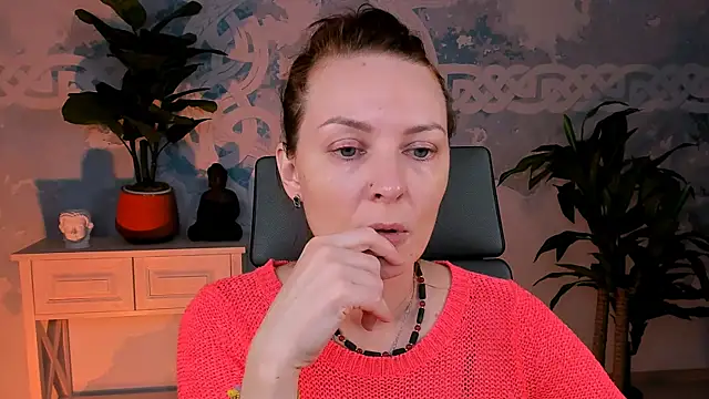 Snapshot of VandaRossi chatting on September 9, 5:07 am VandaRossi online show from September 9, 5:07 am