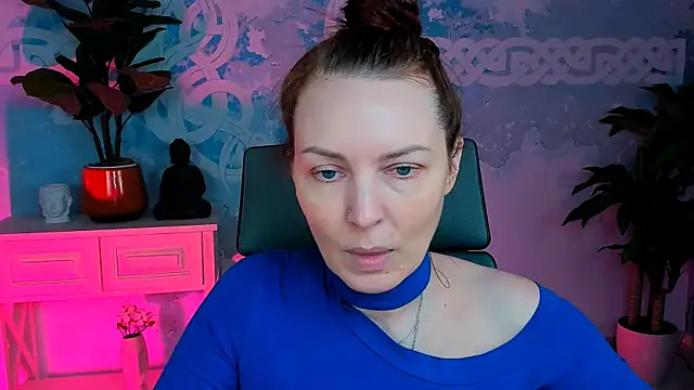 Snapshot of VandaRossi chatting on September 26, 10:19 am VandaRossi online show from September 26, 10:19 am