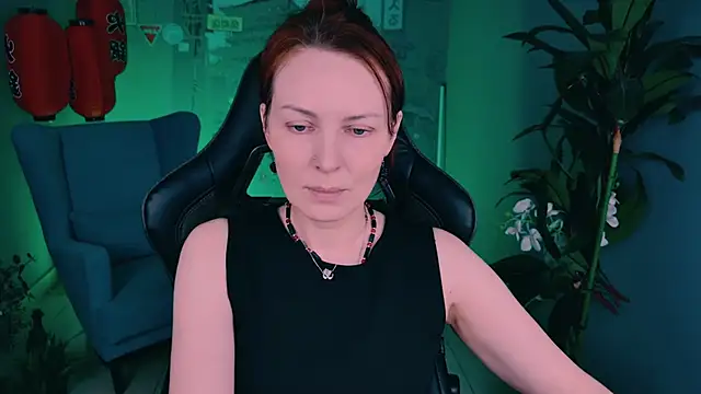 Snapshot of VandaRossi chatting on September 29, 9:03 am VandaRossi online show from September 29, 9:03 am