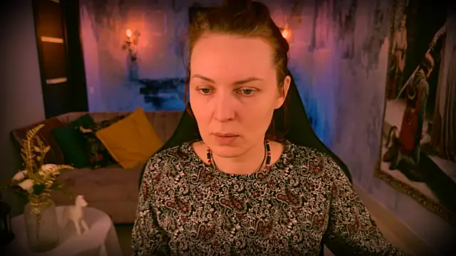 Snapshot of VandaRossi chatting on October 20, 9:32 am VandaRossi online show from October 20, 9:32 am