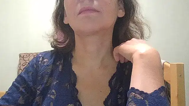 HollyJewel online show from October 27, 5:06 pm