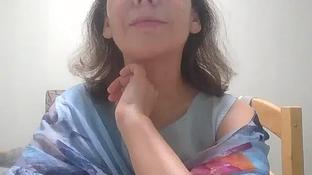 HollyJewel online show from December 1, 3:39 pm