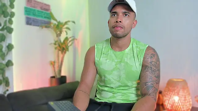 LincomAmith online show from February 26, 4:36 am