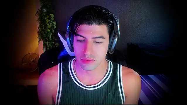 Snapshot of newjeff chatting on September 29, 4:56 pm newjeff online show from September 29, 4:56 pm