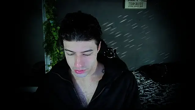 Snapshot of newjeff chatting on November 26, 12:50 pm newjeff online show from November 26, 12:50 pm