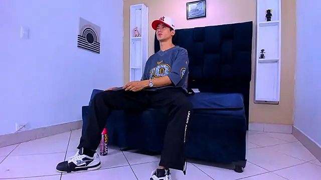 Jhonn Rhyss online show from March 19, 2:37 am