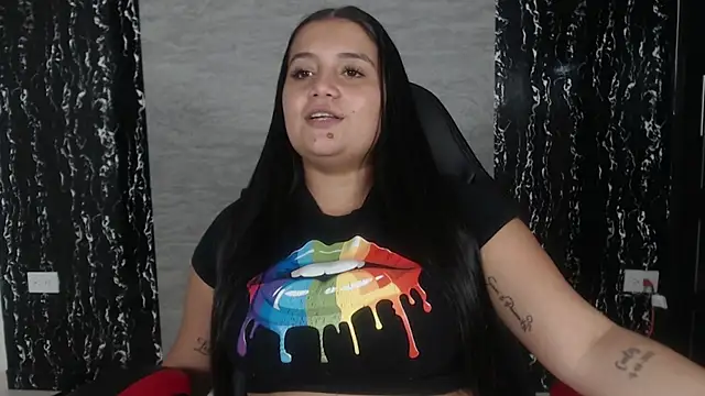 evelin 999  online show from March 2, 8:07 pm