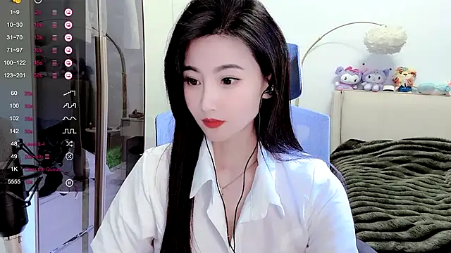 FeiFei-babe online show from February 13, 5:54 pm