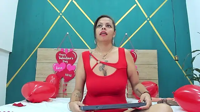 Luna smit08 online show from February 15, 2:04 am