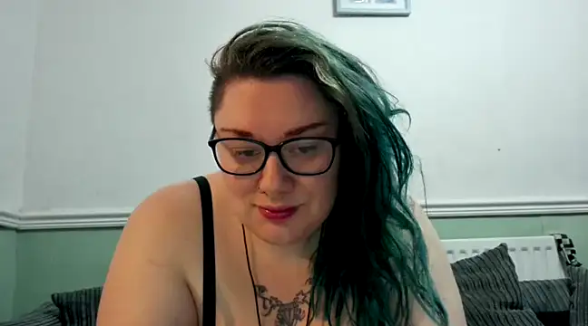 Bustycurves online show from March 21, 10:28 pm