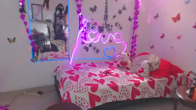 brigitht online show from February 5, 2:59 pm