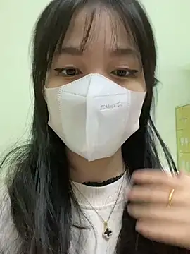 minmin2kk5 online show from March 8, 7:05 am