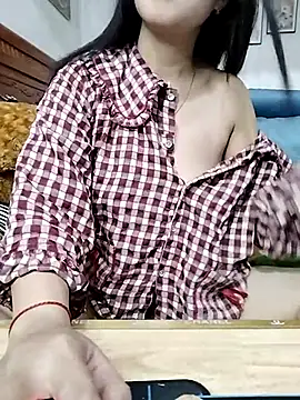 cream1299 online show from February 23, 12:41 am