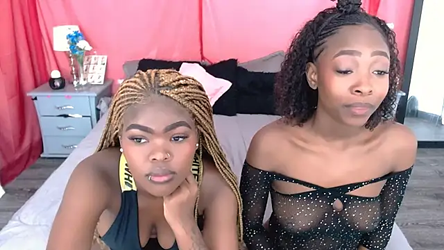 Nicole Colette  online show from January 30, 12:16 pm